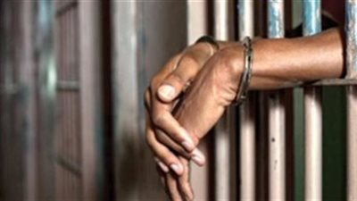 بتهمة التحريض على الفسق.. إحالة 