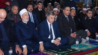محافظ الإسكندرية يشهد الاحتفال بذكرى الإسراء والمعراج بمسجد المرسي أبو العباس