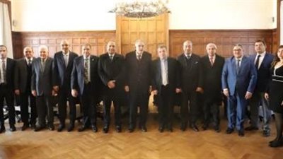 غرفة الإسكندرية التجارية تستضيف سفير أرمينيا لبحث سبل التعاون الاقتصادي والتجاري