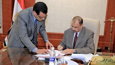 محافظ سوهاج يعتمد نتيجة الشهادة الإعدادية للفصل الدراسي الأول بنسبة نجاح 62%