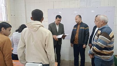 وكيل تعليم سوهاج يتابع انتظام العملية التعليمية بمدارس طما