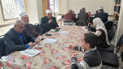 رئيس منطقة سوهاج الأزهرية يتفقد انطلاق تصفيات 