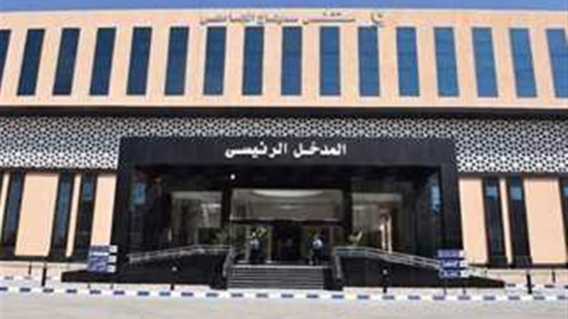 مستشفى سوهاج الجامعي