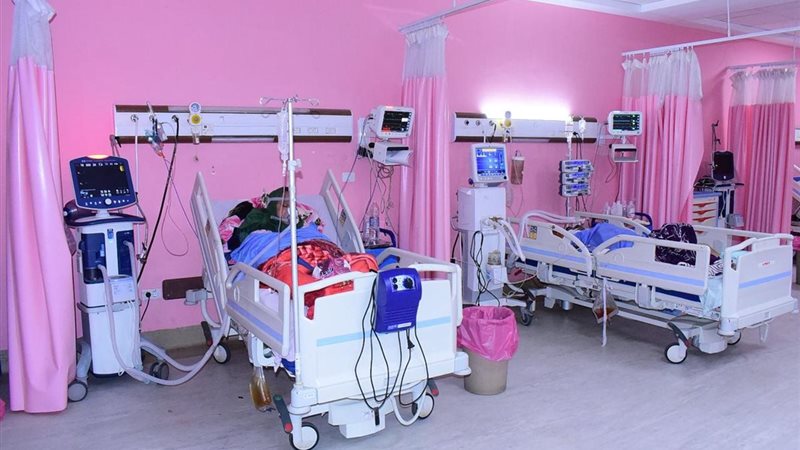 مستشفى الطوارئ بجامعة