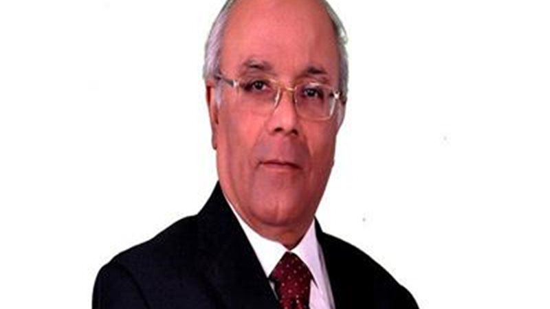 الدكتور محمد عطية