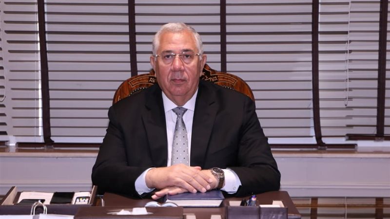 السيد القصير وزير