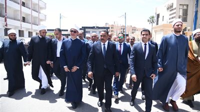 محافظ مطروح ومفتي الجمهورية يتفقدان فرع دار الإفتاء الجديد بمرسى مطروح