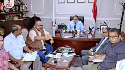 محافظ سوهاج يقرر وقف صرف خط السيب النهائي للمصرف الزراعي 