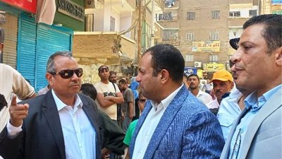 السكرتير المساعد يقود حملة مكبرة لرفع الإشغالات وضبط مركبات التوك توك بشوارع سوهاج 