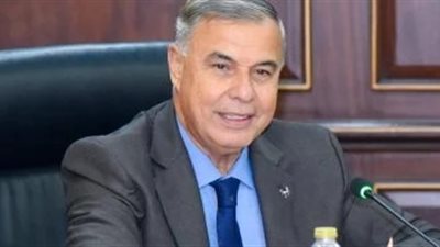 محافظة الإسكندرية تستعرض جاهزية تطبيق منظومة التأمين الصحي الشامل