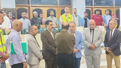 تسليم 43 عقد عمل لذوي الهمم في منشآت القطاع الخاص بأسيوط