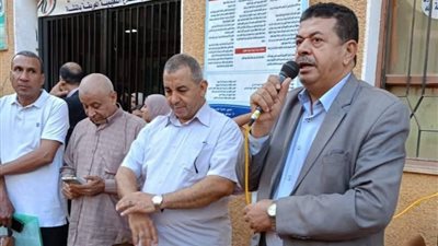 مدير التعليم العام يتابع انتظام الدراسة بمدارس المنشاة وسوهاج