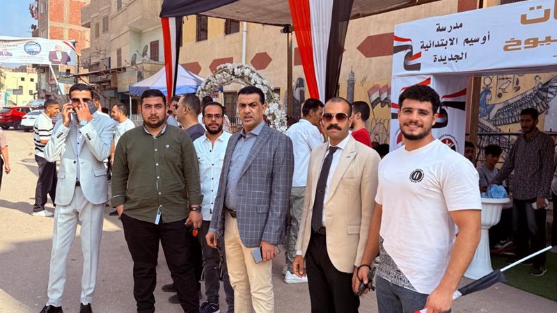 جانب من مشاركة الناخبين