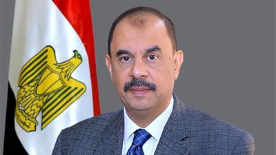 محافظ سوهاج: الانتهاء من 50 مشروعا بتكلفة نصف مليار جنيه في قطاع الطرق