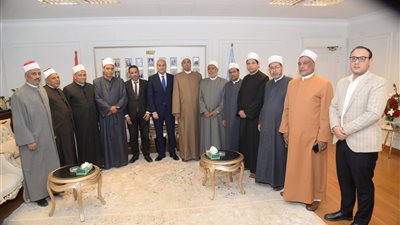 محافظ أسيوط يستقبل وفد الأوقاف والأزهر ويؤكد تكامل الجهود ركيزة لبناء الإنسان