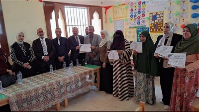 إدارة رياض الأطفال تنظم معرضًا للوسائل التعليمية بإدارة المنشاة الأزهرية بسوهاج 