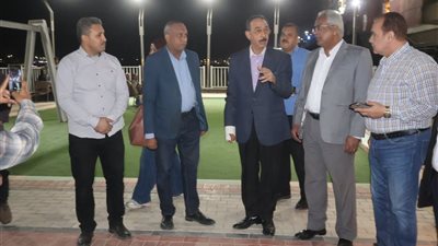 محافظ سوهاج يتفقد الحدائق والمتنزهات والميادين العامة للإطمئنان على الوضع العام بالشارع