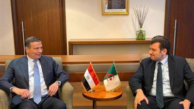 وزير الزراعة يبحث مع نظيره الجزائري تعزيز التعاون المشترك وملف الامن الغذائي المستدام