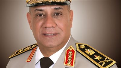 وزير الدفاع يغادر أرض الوطن متوجها إلى دولة تركيا لإجراء زيارة رسمية