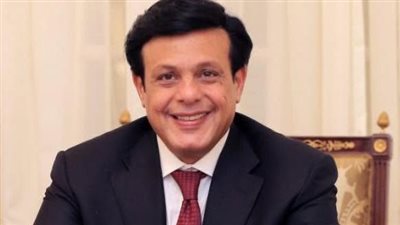 كارت أحمر من الدكتور محمد حمودة لمنتحلى صفة المحامى الدولى