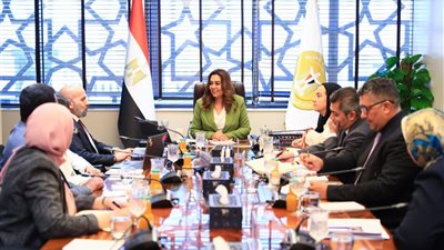 د.منال عوض: زراعة أشجار المانجروف تمثل أحد أهم الحلول القائمة على الطبيعة لبناء سواحل أكثر مرونة قادرة على مواجهة التحديات البيئية