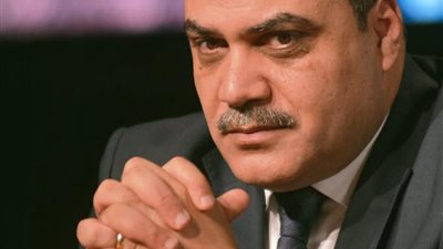 الاعلامي محمد الباز يعتذر لنادي القضاة