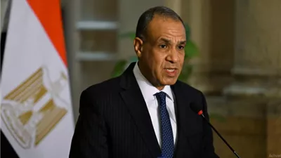 مصر تدين استهداف سفينة تجارية يمنية بالبحر الأحمر