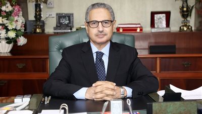 بتكلفة 2.65 مليار جنيه.. محافظ بني سويف يشكر وزير الصحة لموافقته على استكمال المرحلة الثالثة لتطوير «التخصصي».. ويؤكد: اكتمال مشروعات التطوي ر سيُحدث نقلة نوعية في منظومة الصحة بالمحافظة