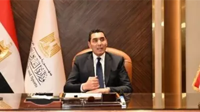  وزير الرياضة يتواصل هاتفياً مع نورا عصام وفريال أشرف للاطمئنان على حالتهما الصحية