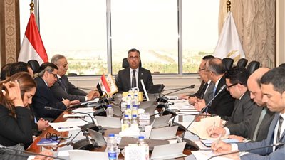 وزير التموين والتجارة الداخلية: انطلاق مبادرة تخفيض الأسعار غدا ولمده  6 أشهر 12 سلعة أساسية تزاد  إلى 30 سلعة بنهاية الشهر الجاري حتى شهر رمضان المبارك