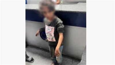 طفلة من ذوي الإعاقة تظهر وحيدة في شوارع النزهة.. والداخلية تكشف التفاصيل