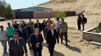 النيابة العامة تُخلي ساحة التحفظ على المركبات بمنطقة أوروبا ٢٠٠٠ بالمعادي وتسترد أرضًا بقيمة ٢٫٠٨٥ مليار جنيه