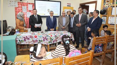 محافظ بني سويف يتفقد انتظام الدراسة وسير العملية التعليمية مع بداية العام الدراسي الجديد 2026/2027 