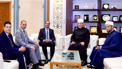 مفتي الجمهورية ومدير صندوق مكافحة الإدمان يفتتحان فعاليات برنامج  