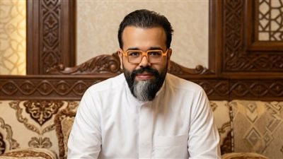  د. محمد مرحومي: بعض إعلانات الحج تتاجر بالمشايخ والمشاهير والمشاعر… والحاج يحتاج عالمًا لا نجمًا
