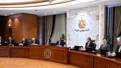 رئيس الوزراء: هدف مؤتمر أكتوبر الرد على شواغل وتساؤلات الرأي العام بقدرٍ واسع من المكاشفة