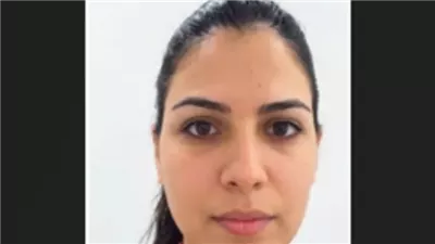 دفن مضيفة الطيران عزة رمزي بفستان فرحها قبل أيام من زفافها.. وانهيار والدها بالبكاء في مشهد يهز القلوب