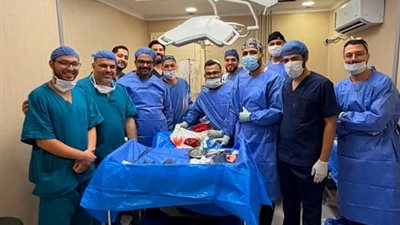 في إنجاز طبي جديد... مستشفيات جامعة بني سويف تنجح في استئصال ورم معقد بالقولون والمثانة وتنقذ حياة مريض