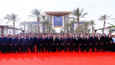 وزير العدل يشهد أداء اليمين القانونية لمعاوني النيابة الإدارية الجدد بحضور رئيسة الهيئة وأعضاء المجلس الأعلى