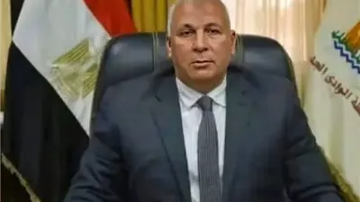 محافظ مطروح يوجه بصرف 100 ألف جنيه لأسرة كل طفل متوفى في حادث الضبعة