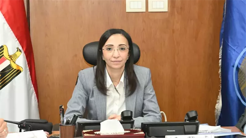 الدكتورة جاكلين عازر