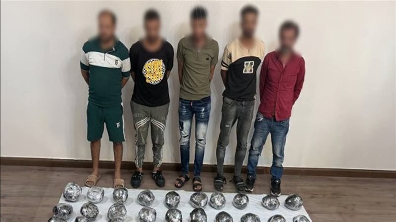 المتهمين