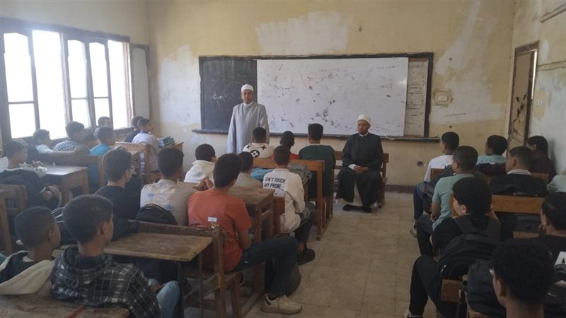 جانب  من القافلة