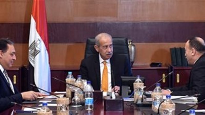 رئيس الوزراء ووزير