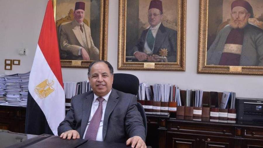 وزير المالية يعلن آخر فرصة للاستفادة من مبادرة استيراد سيارات المصريين بالخارج 
